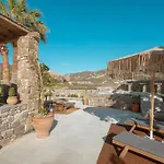 Palm Luxury Maisonette With Heated Private Jacuzzi Φτελιά
