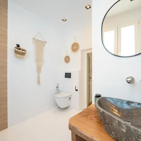 Palm Luxury Maisonette With Private Outdoor Jaccuzi *